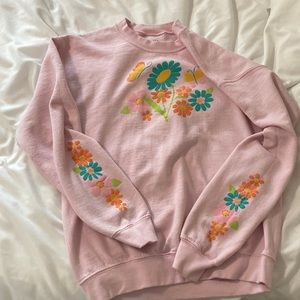 pink flower pacusn crewneck!